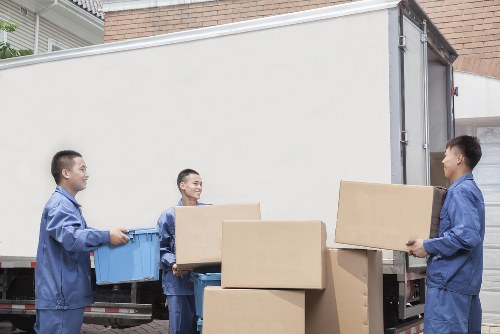 Moving house support in Streatham with local access planning
