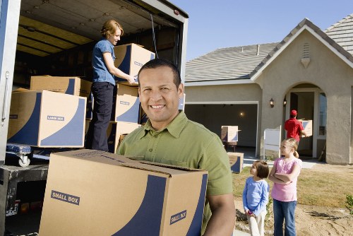 Small business transport and office move support in Streatham